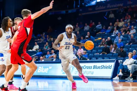 David Green drives to the basket against Austin Peay
