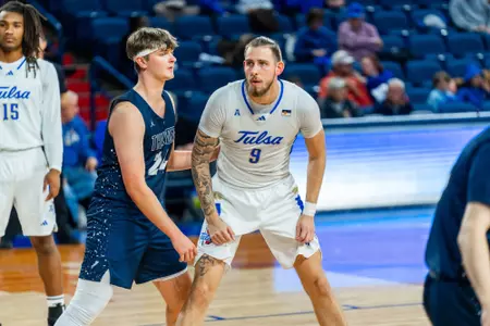 Tyler Behrend on offense against Manhattan Christian
