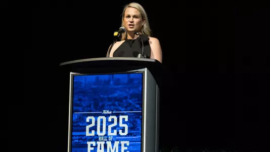 Jill Barrett - Hall of Fame (25)