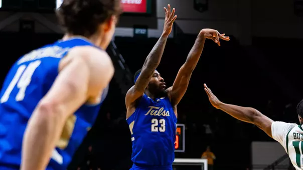 David Green shoots against Charlotte