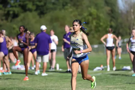 Kathryn Koonts runs at the Gans Creek Classic