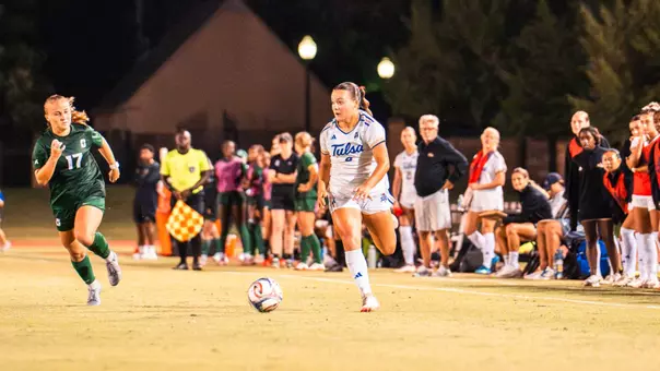 Maddy Goss vs Charlotte