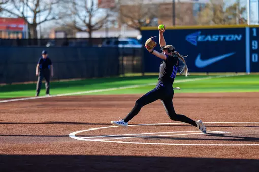 Maura Moore delivers a pitch