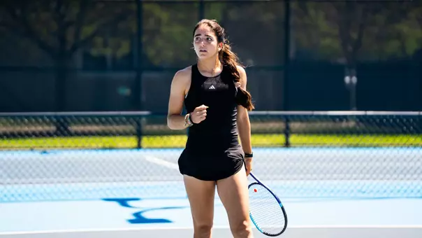 Coral Valle vs Memphis