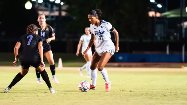 Aniya Facen vs ECU