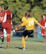 Denise Peters scored her team-leading eighth goal of the season.
