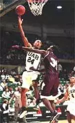 P.J. Arnold led Blazer scoring with 21 points in their quarterfinal loss to Cincinnati Thursday.