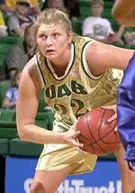 Natasha Thomas records fourth double-double of season against Delaware