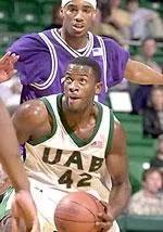 Antonae Roberson scores 20 points to lead UAB in their loss to the Frogs Tuesday night.