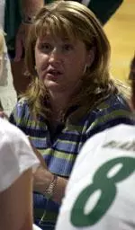 UAB head coach Melinda Claiborne announced the signing of Shaniquwa Cooper.