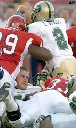 Theron Dudley scores on a 1 yard touchdown.