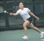 Ornischa Maier-Knapp and Gulsah Esen advance to play each other in finals of flight