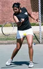 UAB's Samrin Tanzeem won both of her singles matches at the No. 4 position Saturday.