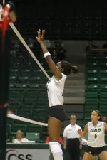 Junior Shaniquwa Cooper has an impressive .320 hitting percentage this season.
