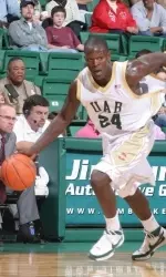 Robert Vaden scored 19 in the match-up.