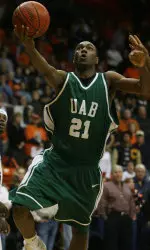 Sophomore Lawrence Kinnard is third in the league in points per game in Conference USA games (15.9 ppg).