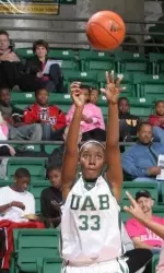 Senior Brianna Berry and the Blazers will play at Charlotte on Friday evening at 7 p.m. ET.