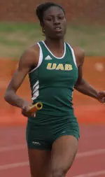 Tara Colvin placed second in the 400-meter dash and was one of three top-10 finishes in the event.