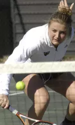 Evelien Strijker was 1-1 in one-on-one doubles play Sunday.