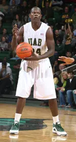 Robert Vaden scored 19 points. (File Photo)