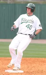 Digger Towe had two hits in the Alabama game.