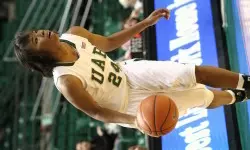 Freshman forward Karisma Chapman scored a career-high 20 points.