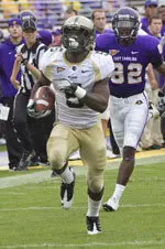 Jamie Bender returned an interception 35 yards for a touchdown Saturday.