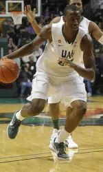 Senior Cameron Moore finished with a season-high 22 points in the losing effort.