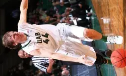 Jordan Swing finished with a career-high 19 points in the loss to Memphis.