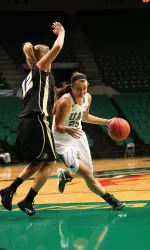 Senior Michaelea Kleist scored a team-high 14 points in the opening win against Austin Peay.