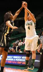 Senior Kelsie Weynand shot 4-for-9 from three-point range in the win over MVSU.