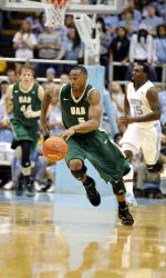 Men's basketball player Robert Williams has been named the Student Athlete of the Week.