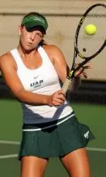 Caroline Faught was a 6-0, 6-2 winner in singles.