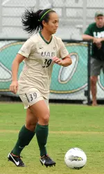 Midfielder Jasmine Kauka