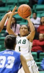Senior Amber Jones scored a game-high 21 points in UAB's win at Marshall this past Sunday.
