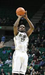 UAB's C.J. Washington led all scorers with 17 points on Friday.