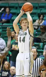UAB's Jordan Swing led all scorers in the game with 17 points -- a season high.