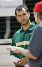 Head coach Kurt Thomas leads his UAB indoor track team into the 2013-14 season on Friday at the BSC Ice Breaker at the Birmingham CrossPlex.