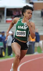 Shakima Knox and the Blazers open the outdoor slate this weekend at Samford.