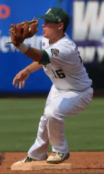 Wes Kent went 3-for-4 and scored a run in the extra-inning loss.