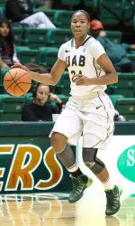 Senior Karisma Chapman, a preseason All-C-USA selection, leads UAB with 18.1 ppg.
