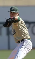 Junior right-handed pitcher Alex Luna was perfect through the first four innings of play.