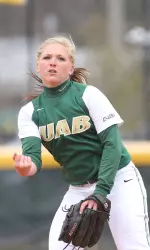 Senior Leigh Streetman picked up both wins in the circle for UAB on Wednesday as the Blazers moved to 11-12 with a sweep of Ball State.