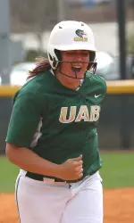 Megan McGrath hit a two-run home run in the sixth inning to lift UAB to a 4-2 win over FAU on Sunday.
