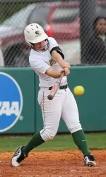 Junior outfielder Hayley Davis recorded two doubles at Mississippi State.