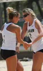 Alison Woods and Sam Serley earned a win against Tulane Saturday.