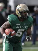 Former UAB RB Darrin Reaves has signed a free agent deal with the Carolina Panthers.