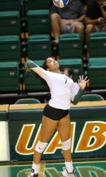 Sophomore Gabby Deshotel finished with 16 kills against IUPUI.