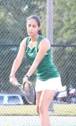 UAB's Pardis Kianoush won the 13th singles match of her Blazer career on Sunday.