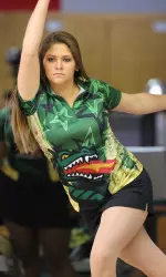 Freshman Jessica Mellott finished eighth individually.